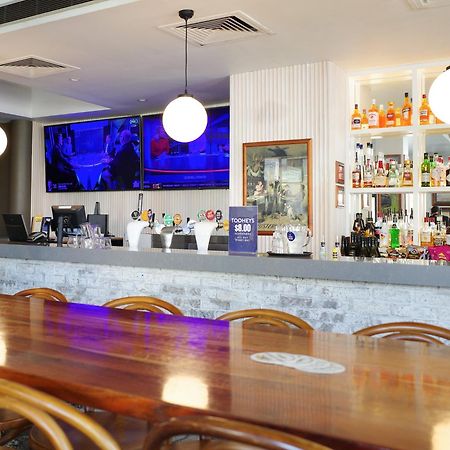 Crown Hotel Surry Hills Sydney Exteriör bild