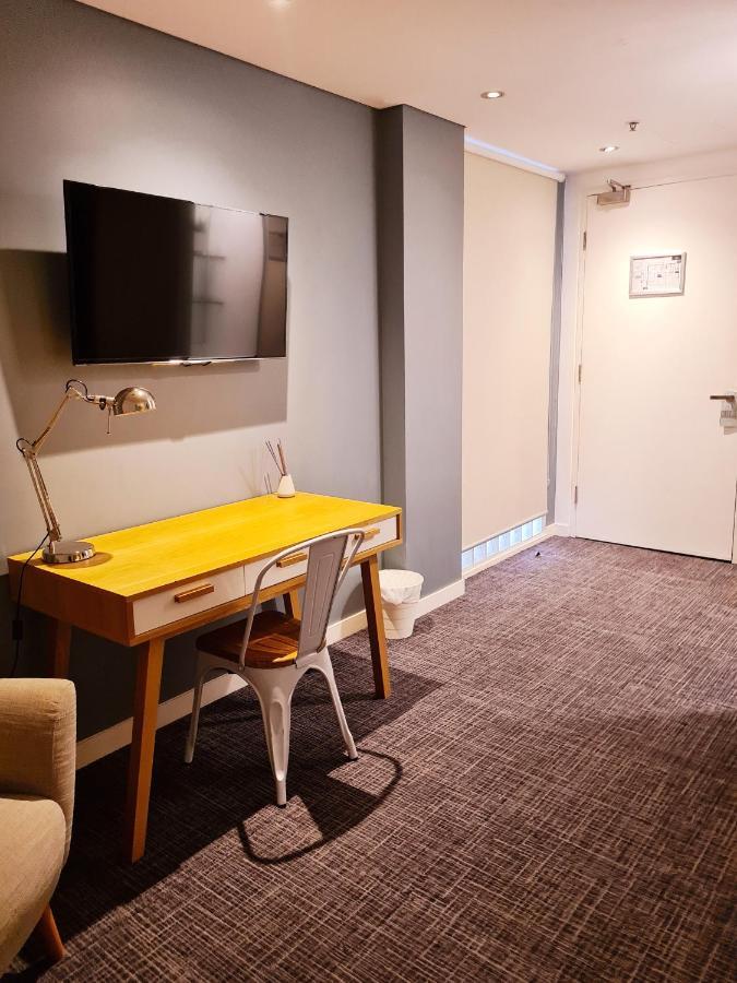 Crown Hotel Surry Hills Sydney Exteriör bild
