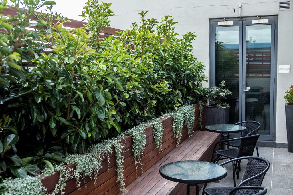 Crown Hotel Surry Hills Sydney Exteriör bild
