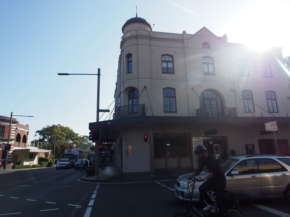 Crown Hotel Surry Hills Sydney Exteriör bild
