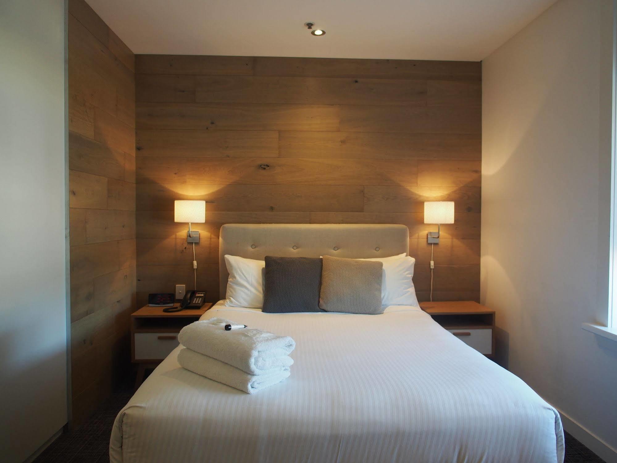 Crown Hotel Surry Hills Sydney Exteriör bild