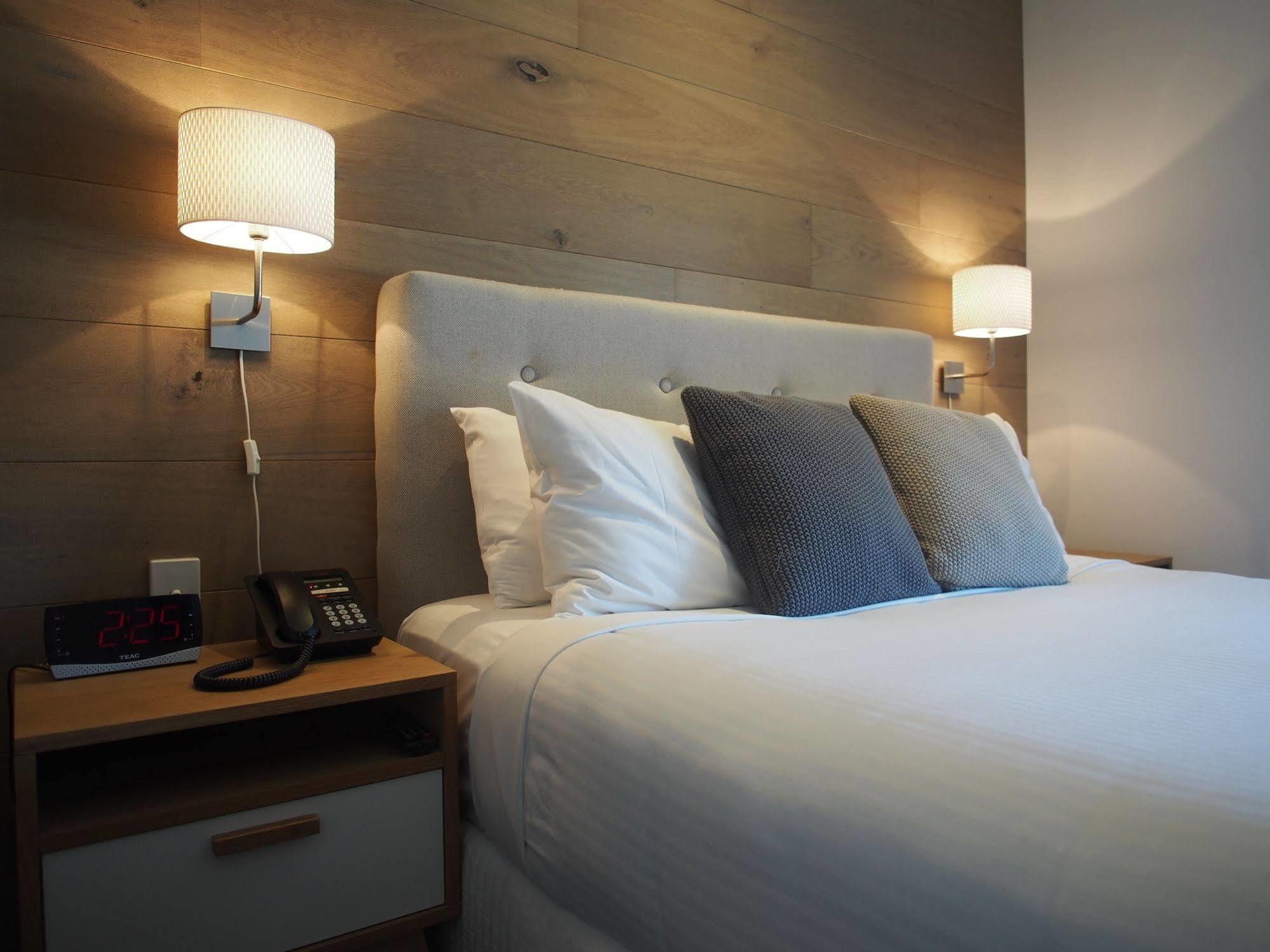 Crown Hotel Surry Hills Sydney Exteriör bild